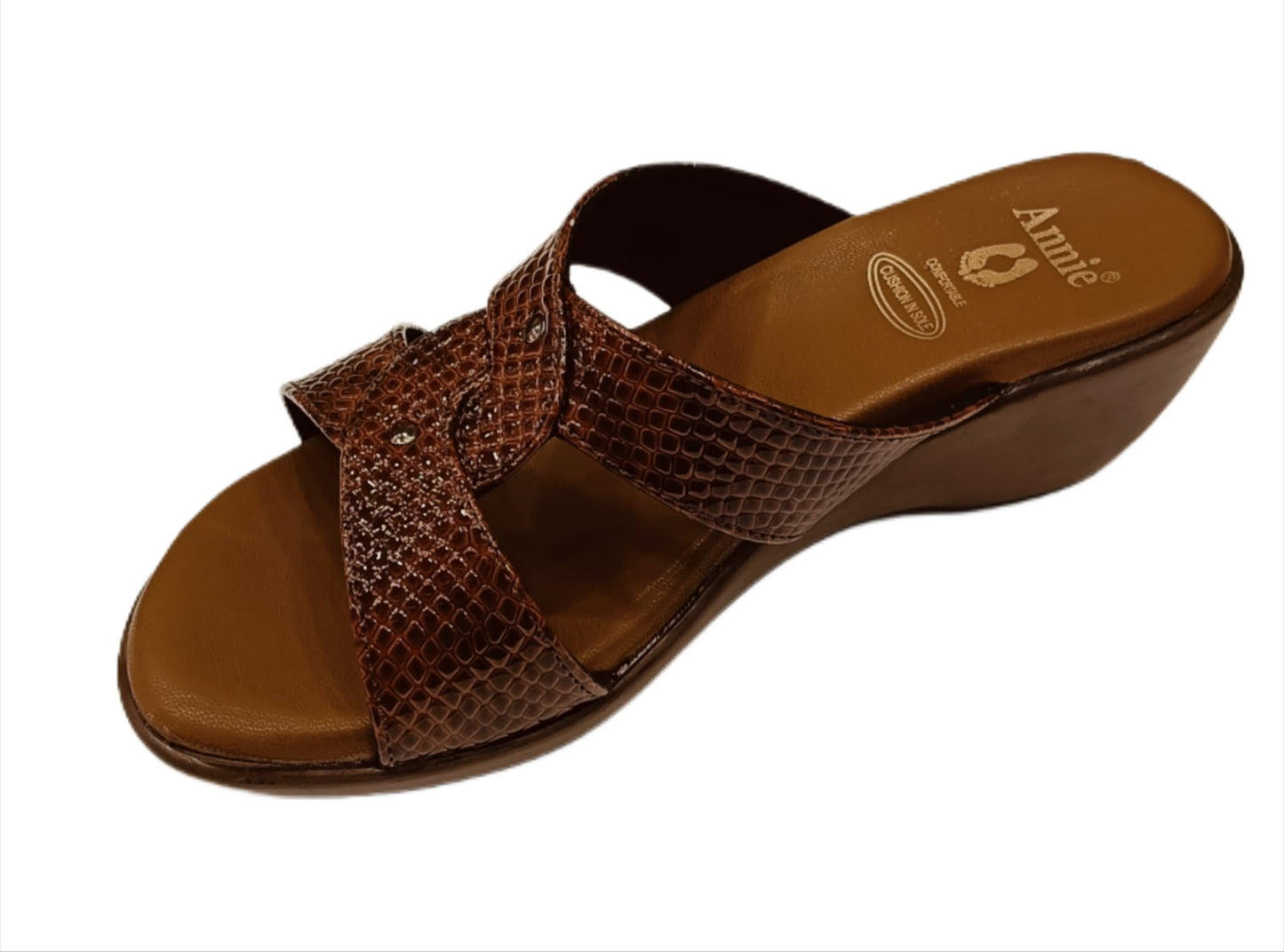 Annie Textured Cross-Strap Wedge (7080)