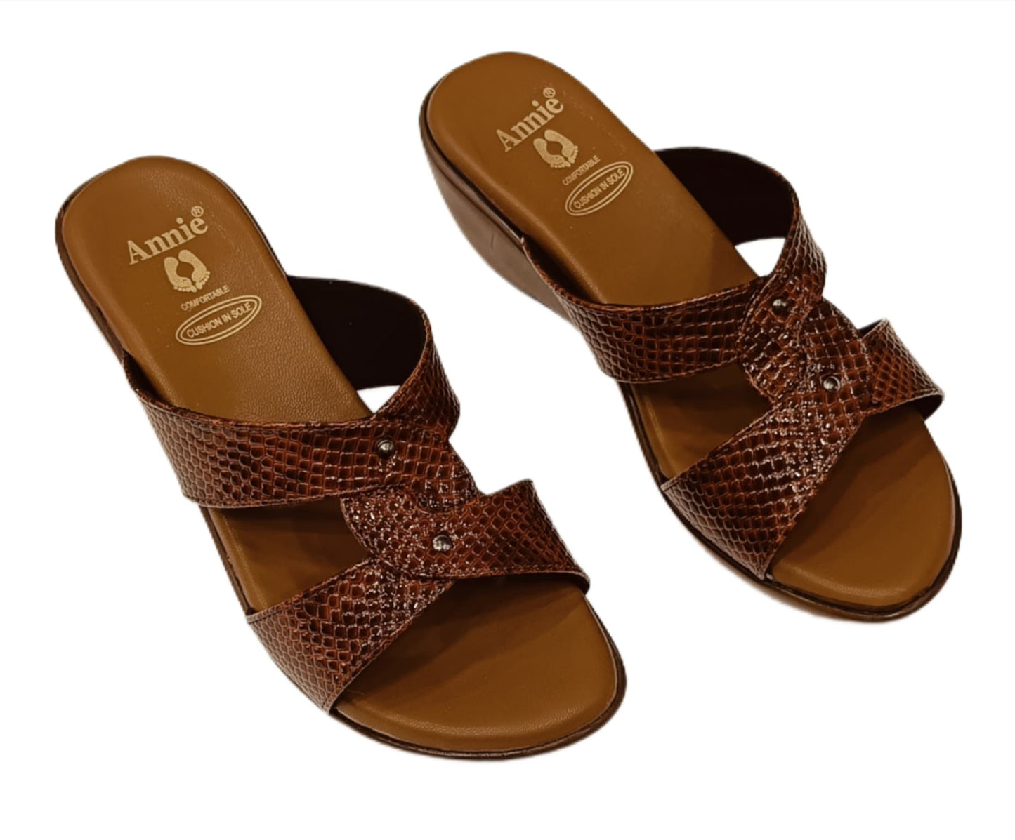 Annie Textured Cross-Strap Wedge (7080)