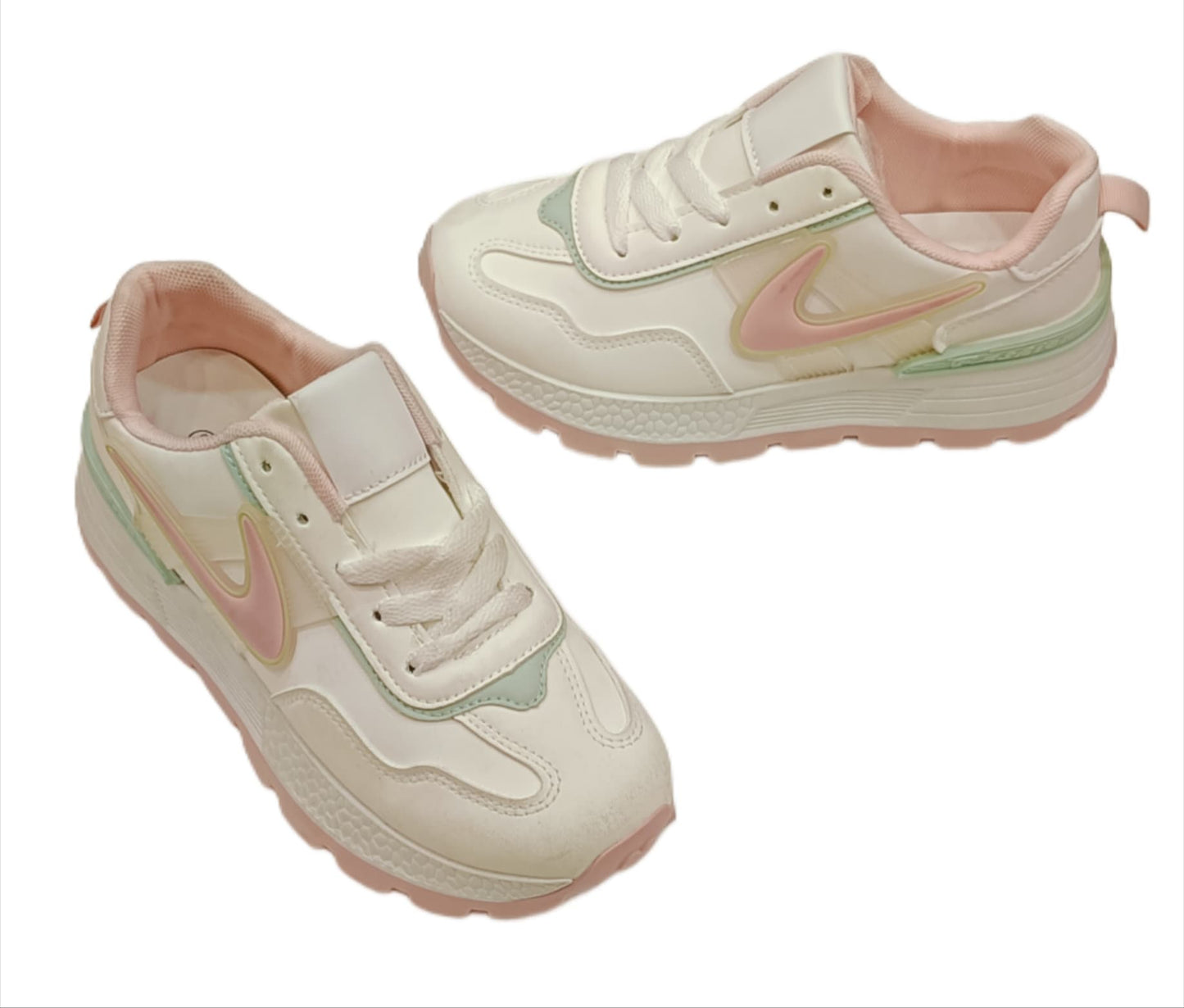 Chunky Style Women’s Sneakers – Trendy Comfort Runners (SS L-653)