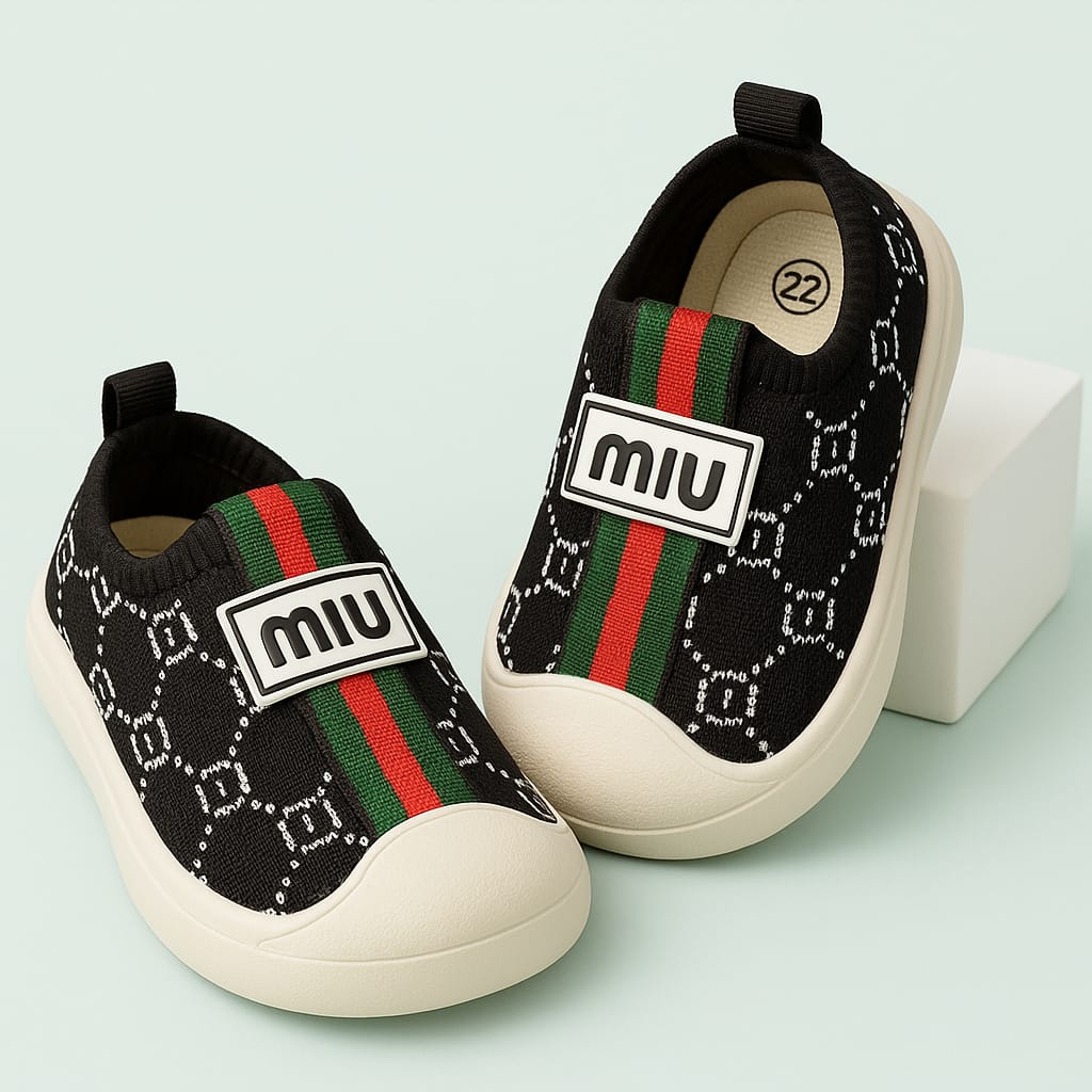 Trendy Black Slip-On Casual Shoes for Boys & Girls – Soft Sole with Designer Print & Stripe Detail (KS-5505)