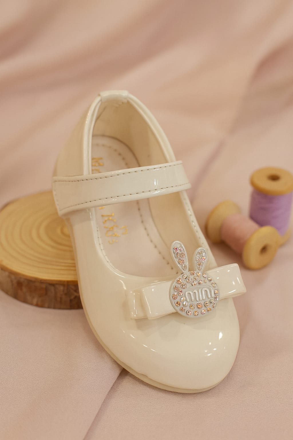 Baby Girls’ Glossy Bunny Embellished Ballerina Shoes (KB-036)