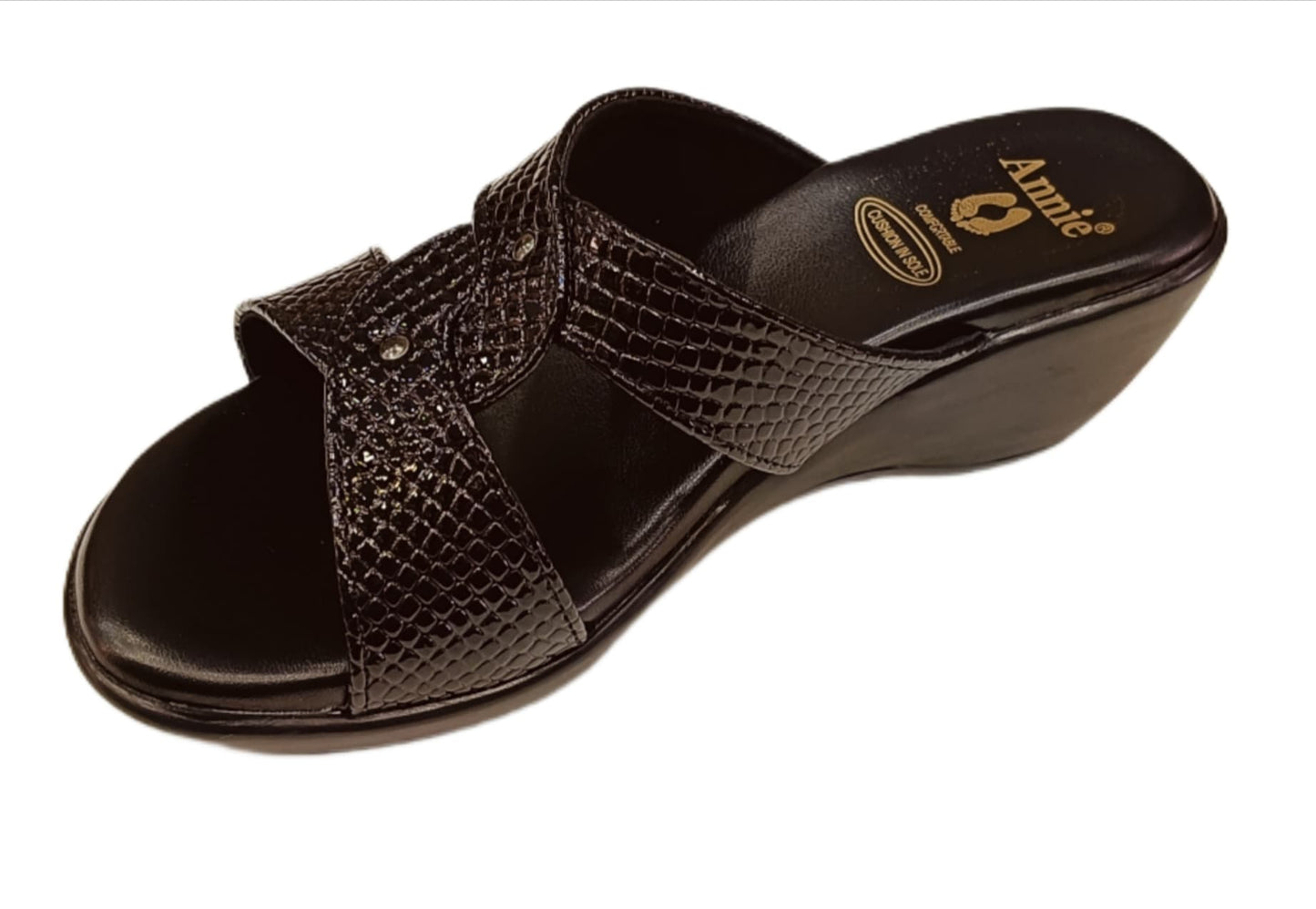 Annie Textured Cross-Strap Wedge (7080)