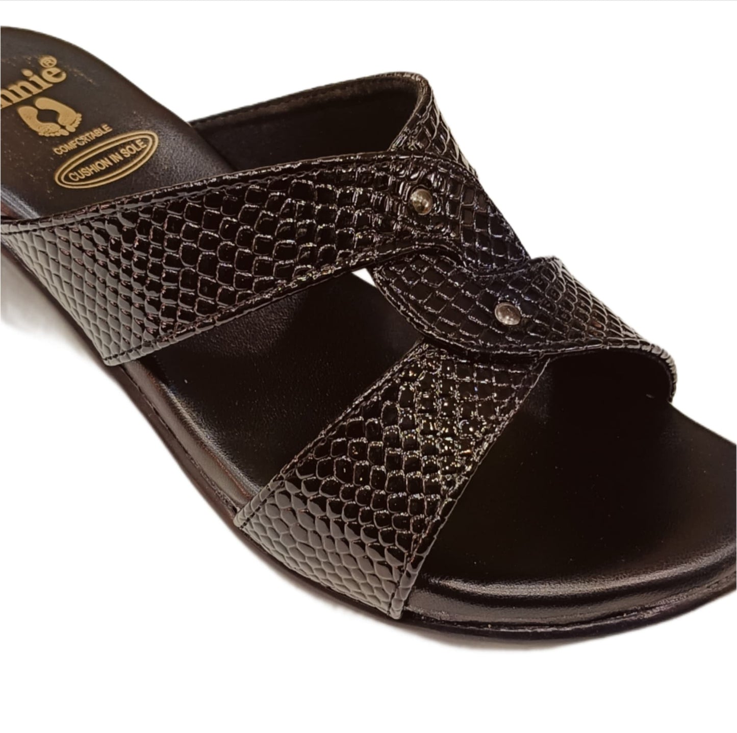 Annie Textured Cross-Strap Wedge (7080)